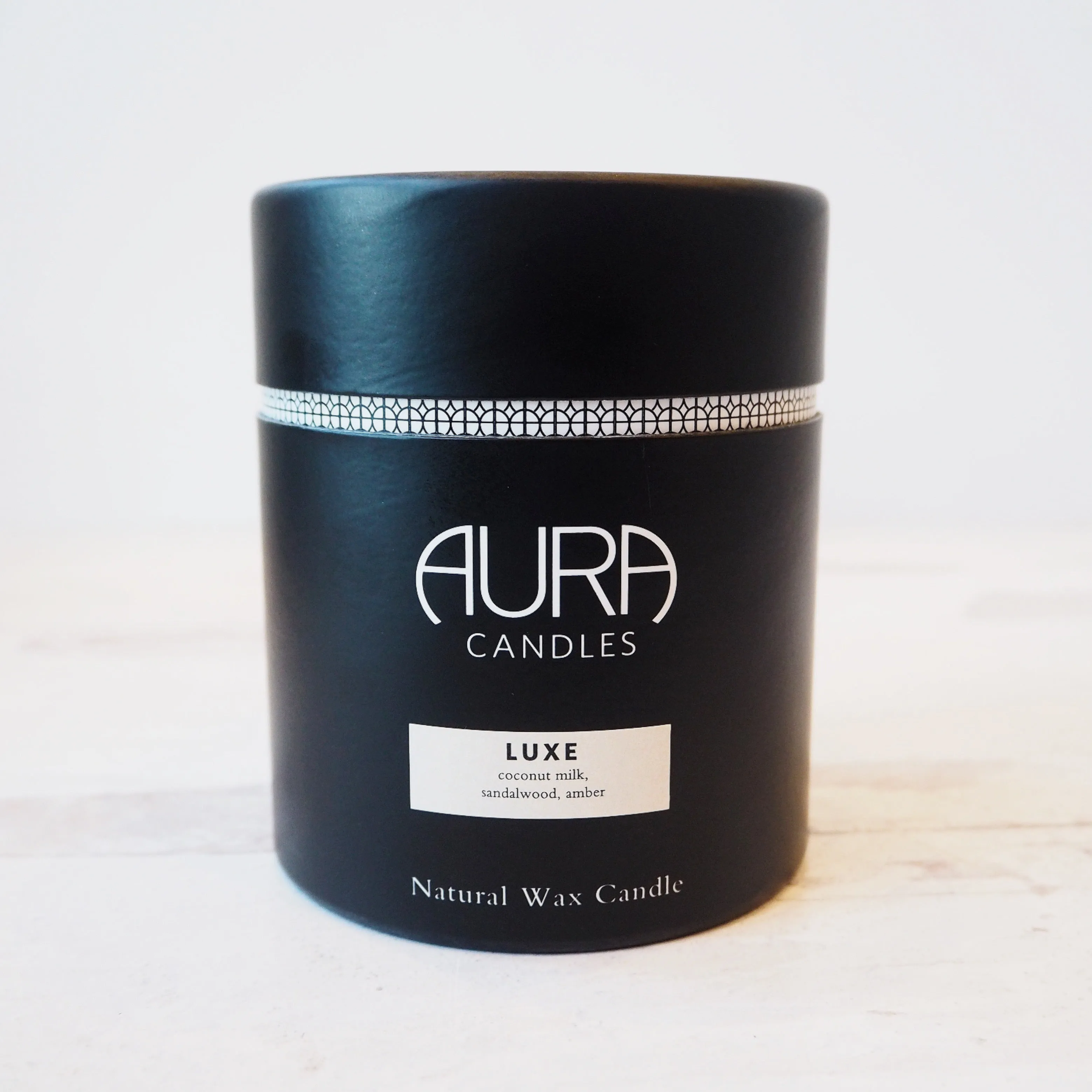 Aura Luxe Scented Candle